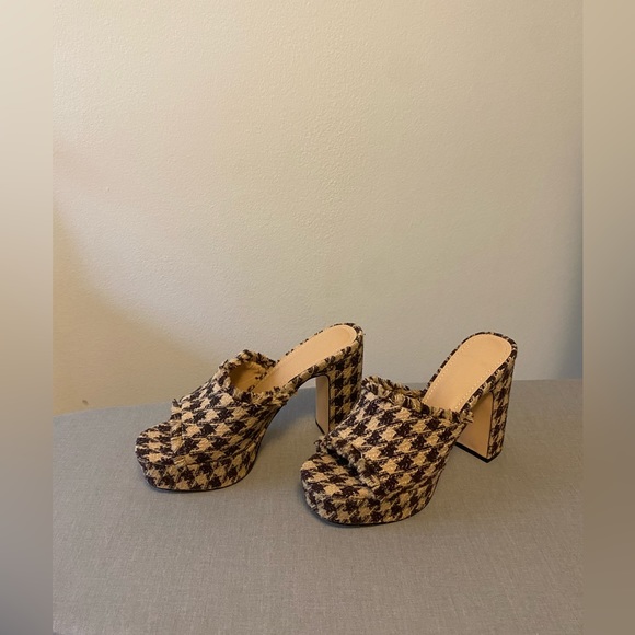 Just Fab Camel Houndstooth heels size 6.5 - Picture 2 of 4